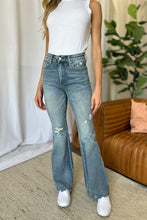 Load image into Gallery viewer, Judy Blue Medium Rise Tummy Control Destroy Flare Jeans