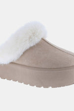 Load image into Gallery viewer, Thick Bottom Fur Trim Snow Slippers - Taupe
